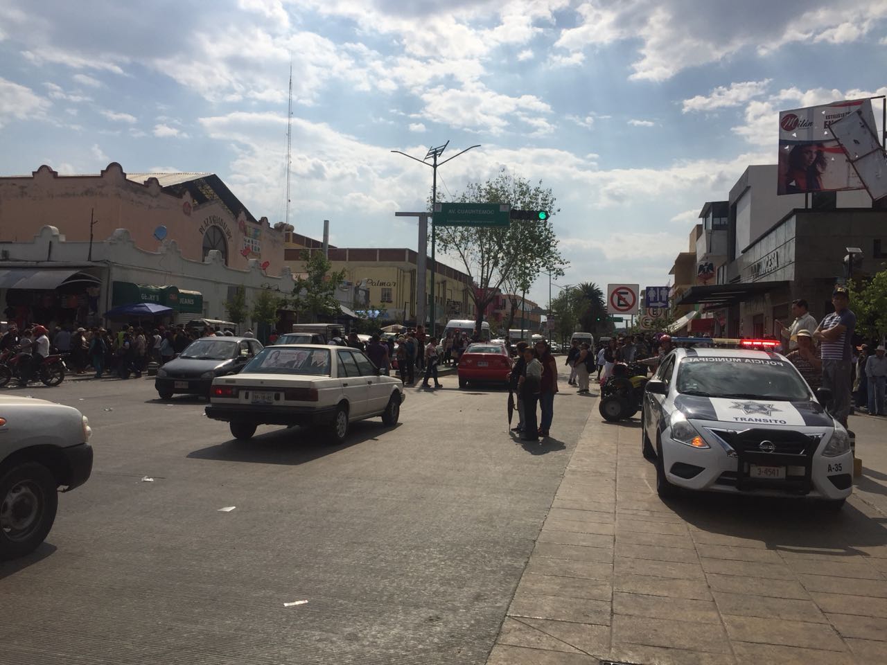 Visita de Obrador a la ciudad colapsa Apizaco